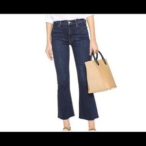 Mother Hustler Fray in partners undercover